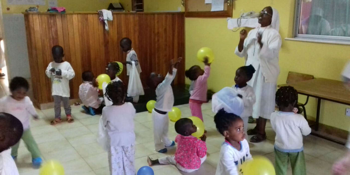 Con la nostra Fondazione sosteniamo anche i bimbi di Nairobi